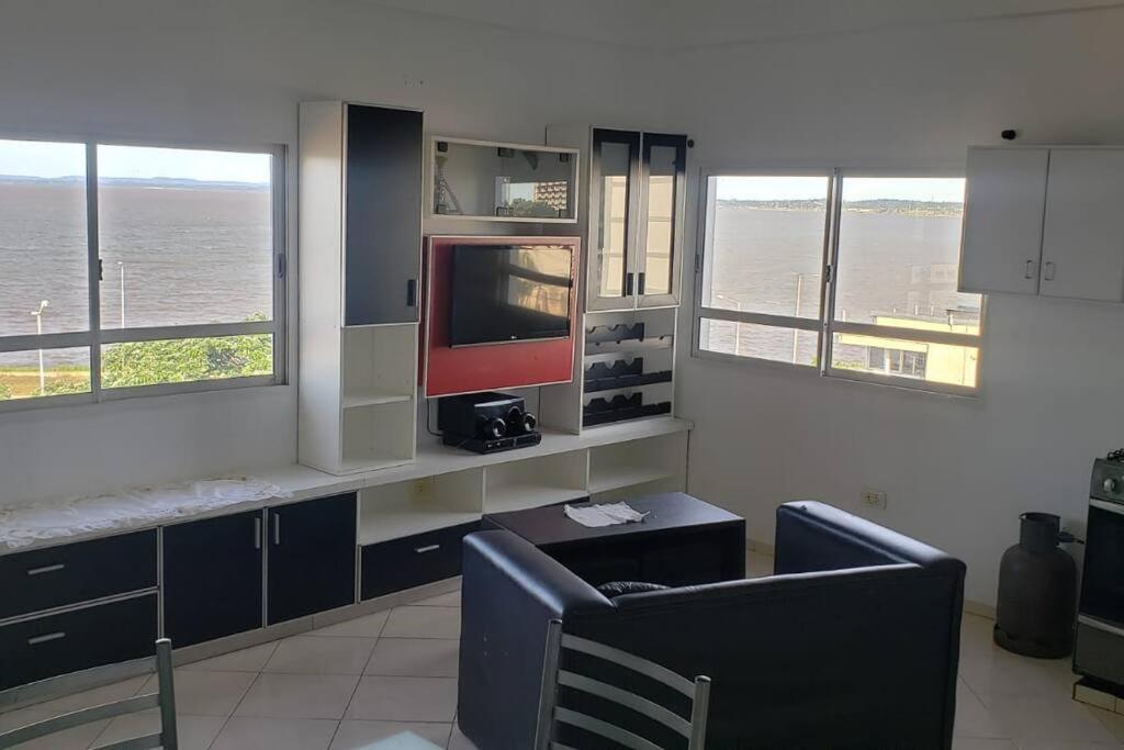 Hermoso Departamento Con Vista Al Rio Y Parrilla Appartement Posadas Buitenkant foto
